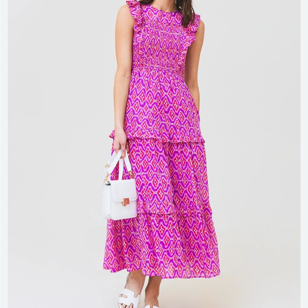 Banjanan iris dress size small pink EUC